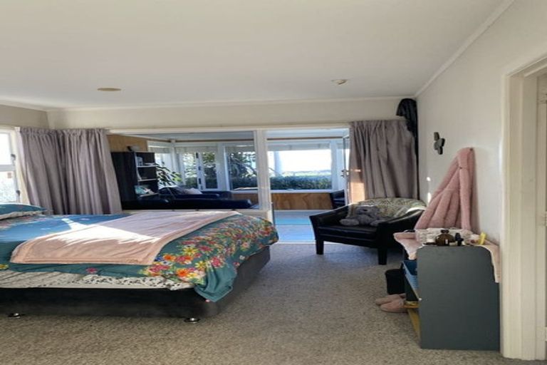 Photo of property in 10 Charles Street, Westshore, Napier, 4110