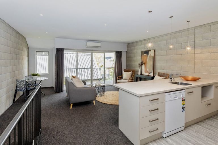 Photo of property in 2/24 Dickens Street, Addington, Christchurch, 8024