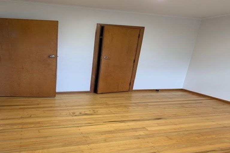 Photo of property in 16 Glenside Avenue, Pakuranga, Auckland, 2010