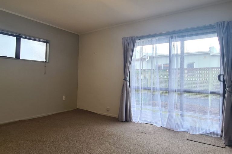 Photo of property in 12u4 Vallance Street, Kilbirnie, Wellington, 6022