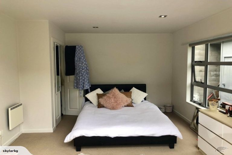 Photo of property in 17u2 Blackbridge Road, Wadestown, Wellington, 6012