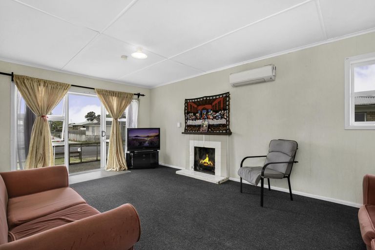 Photo of property in 32 Montgomery Avenue, Pukekohe, 2120