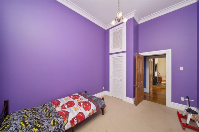 Photo of property in 24 Victoria Street, Hawera, 4610