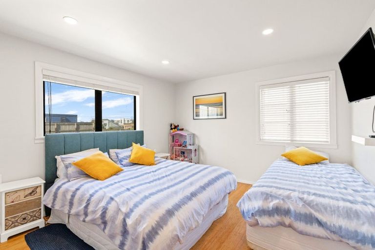 Photo of property in 16 Ocean Beach Street, Foxton Beach, Foxton, 4815