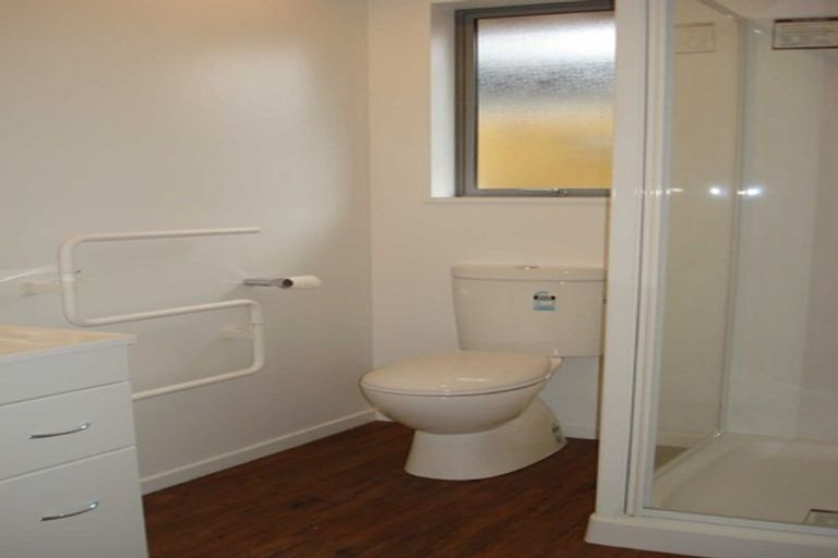 Photo of property in 8/18 Goldsmith Place, Waltham, Christchurch, 8023