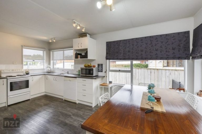 Photo of property in 44 Pharazyn Street, Feilding, 4702