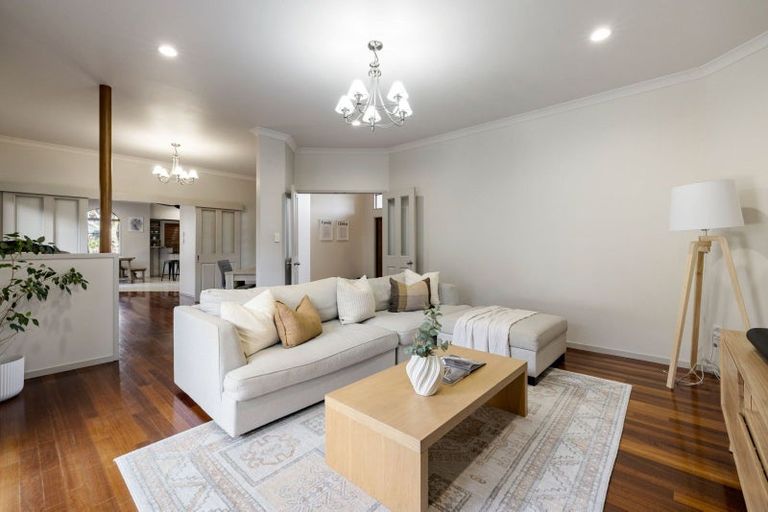 Photo of property in 2 Keswick Crescent, Huntington, Hamilton, 3210