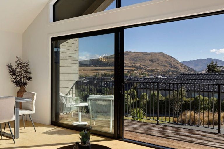 Photo of property in 45b Mcadam Drive, Jacks Point, Queenstown, 9371