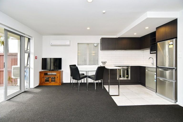 Photo of property in 2/136 Salisbury Street, Christchurch Central, Christchurch, 8013