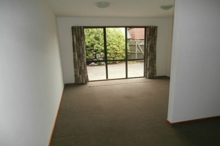 Photo of property in 8/37 Cornwall Street, St Albans, Christchurch, 8014