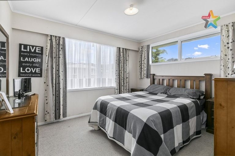 Photo of property in 9 Kerepehi Grove, Wainuiomata, Lower Hutt, 5014