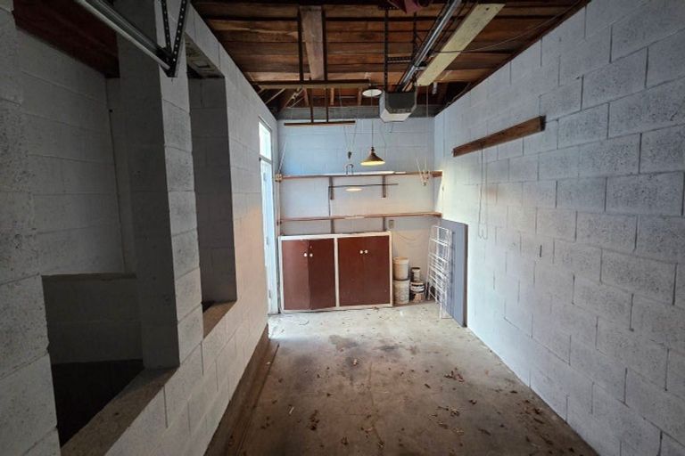 Photo of property in 2/18 Maidstone Road, Ilam, Christchurch, 8041