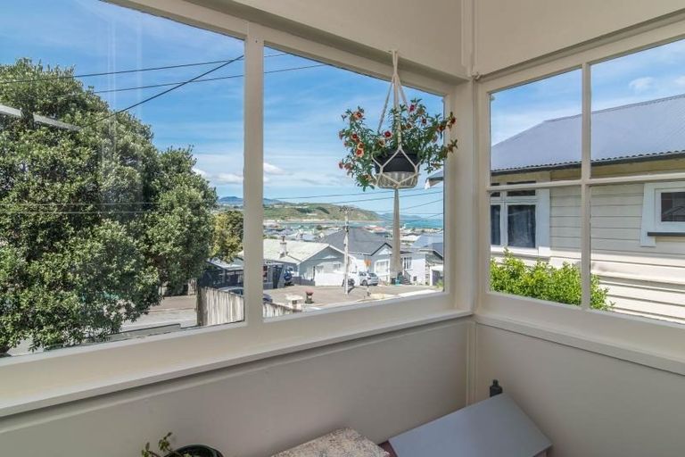 Photo of property in 66 Queens Drive, Lyall Bay, Wellington, 6022