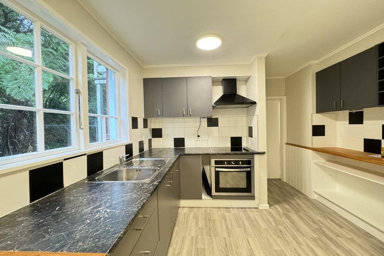 Photo of property in 5a Astor Street, Karori, Wellington, 6012