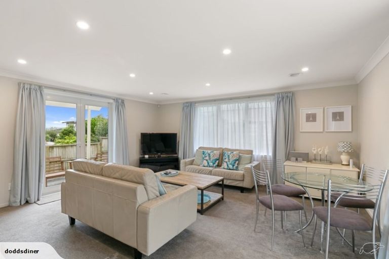 Photo of property in 5 Winsley Terrace, Churton Park, Wellington, 6037