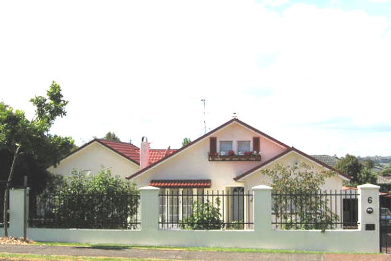 Photo of property in 6 Parker Avenue, New Lynn, Auckland, 0600