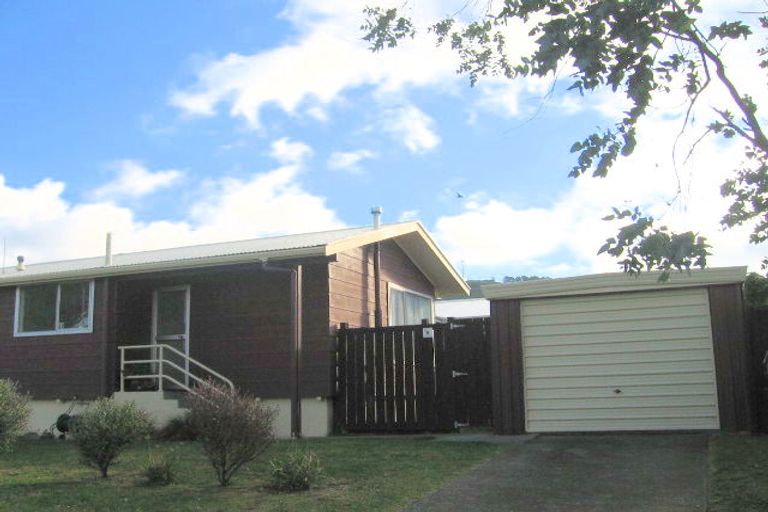 Photo of property in 162 Mitchell Street, Brooklyn, Wellington, 6021