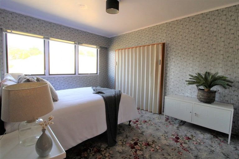 Photo of property in 18 Seavill Park Road, Kuaotunu West, Whitianga, 3592