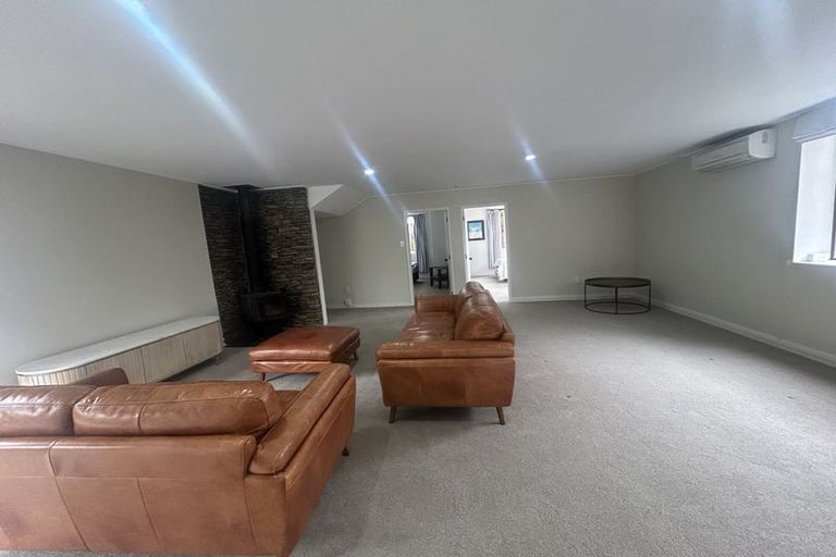 Photo of property in 40 Hunter Crescent, Wanaka, 9305