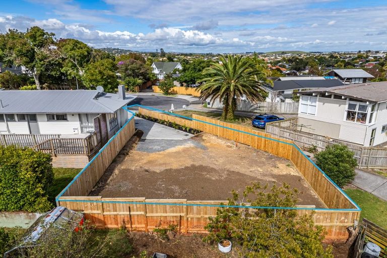 Photo of property in 13a Edgar Pearce Place, Howick, Auckland, 2014