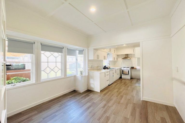 Photo of property in 279 Massey Road, Mangere East, Auckland, 2024