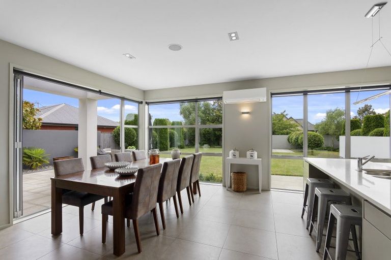 Photo of property in 39 Belgrave Drive, Rangiora, 7400