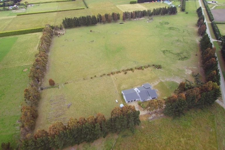 Photo of property in 59 Robertsons Road, Balcairn, Rangiora, 7477