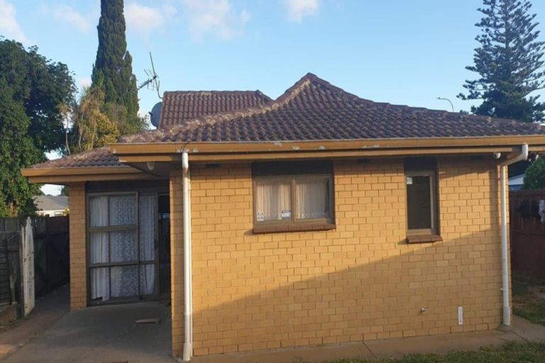Photo of property in 2/134a Kolmar Road, Papatoetoe, Auckland, 2025