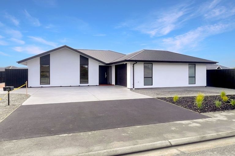 Photo of property in 33 Masefield Drive, Rolleston, 7614