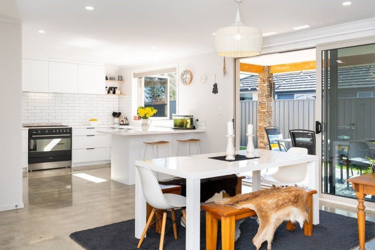 Photo of property in 7 Miller Street, Otane, 4202