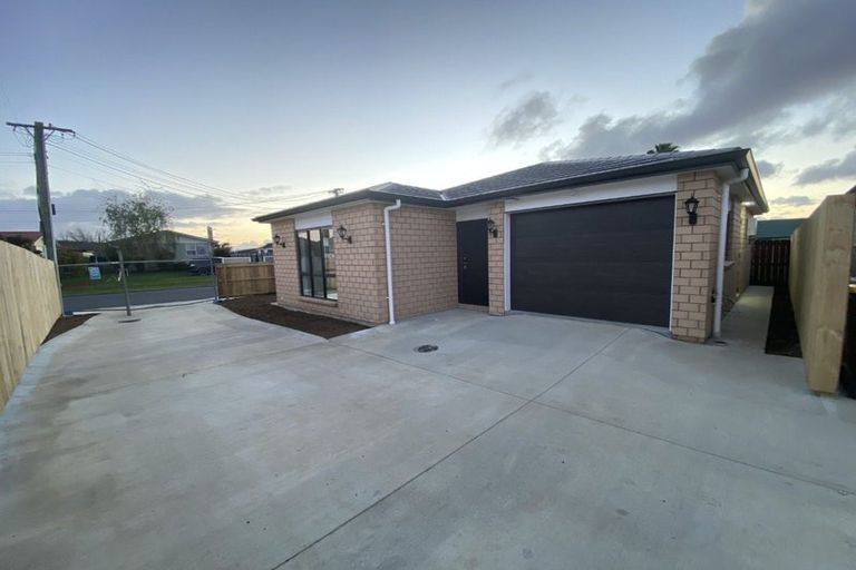 Photo of property in 41a James Street, Mangere East, Auckland, 2024