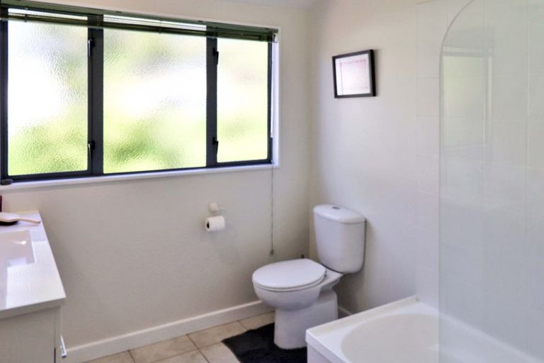 Photo of property in 89u3 Washington Avenue, Brooklyn, Wellington, 6021