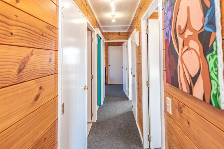 Photo of property in 49 Manuka Street, Castlecliff, Whanganui, 4501