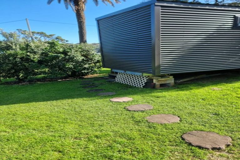 Photo of property in 51 Sea View Road, Baylys Beach, Dargaville, 0377