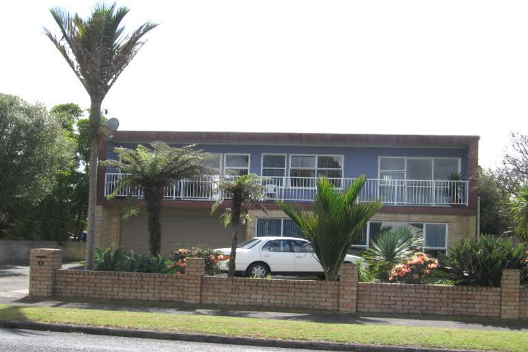 Photo of property in 101 Taikata Road, Te Atatu Peninsula, Auckland, 0610