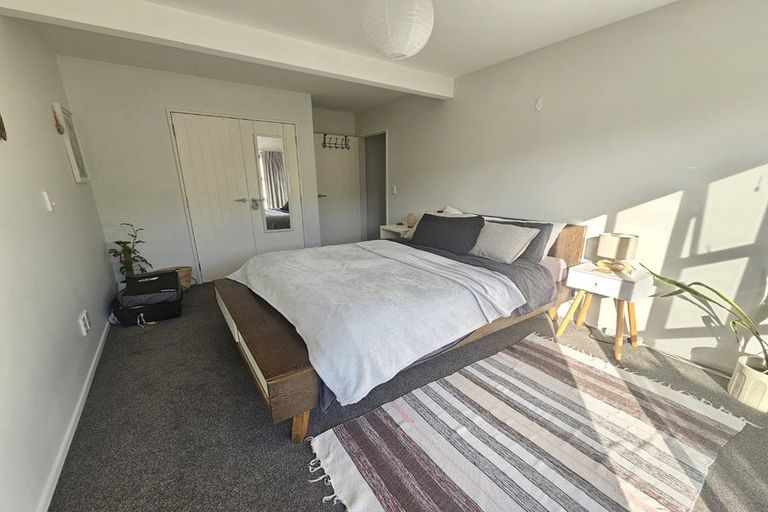 Photo of property in 32 View Road, Houghton Bay, Wellington, 6023