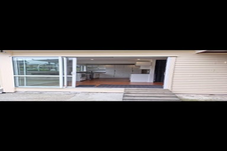 Photo of property in 28 Elliott Street, Johnsonville, Wellington, 6037