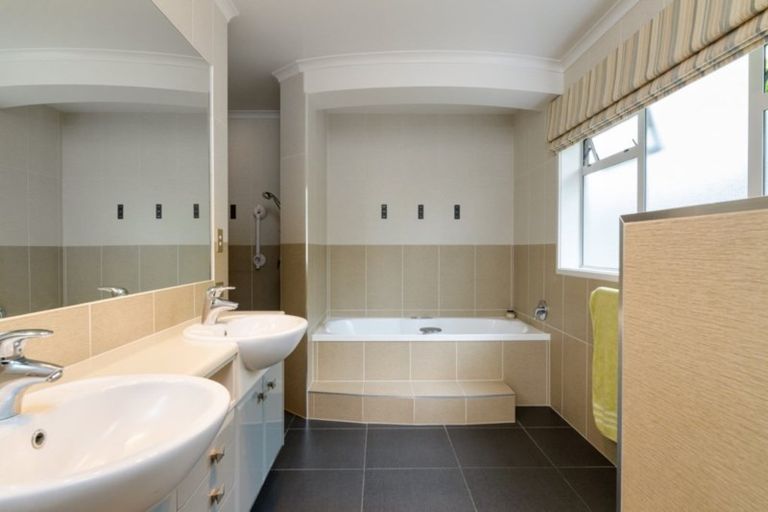 Photo of property in 37 Santa Maria Key, Papamoa Beach, Papamoa, 3118