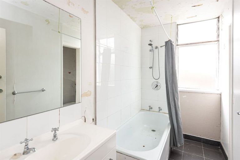 Photo of property in 258 Edgeware Road, Edgeware, Christchurch, 8013