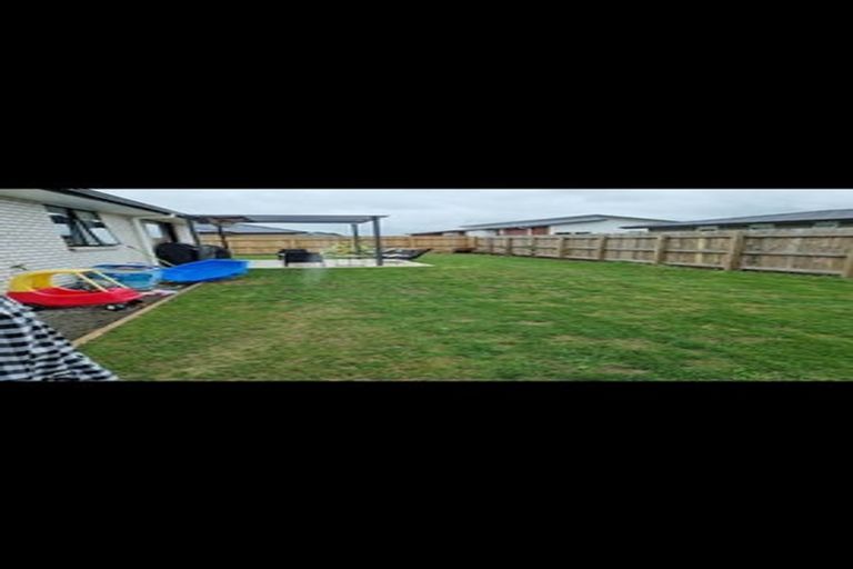 Photo of property in 84 Hinemoa Street, Levin, 5510