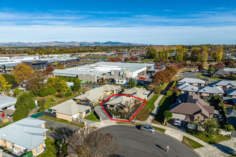 Photo of property in 22 Bayliss Close, Northwood, Christchurch, 8051