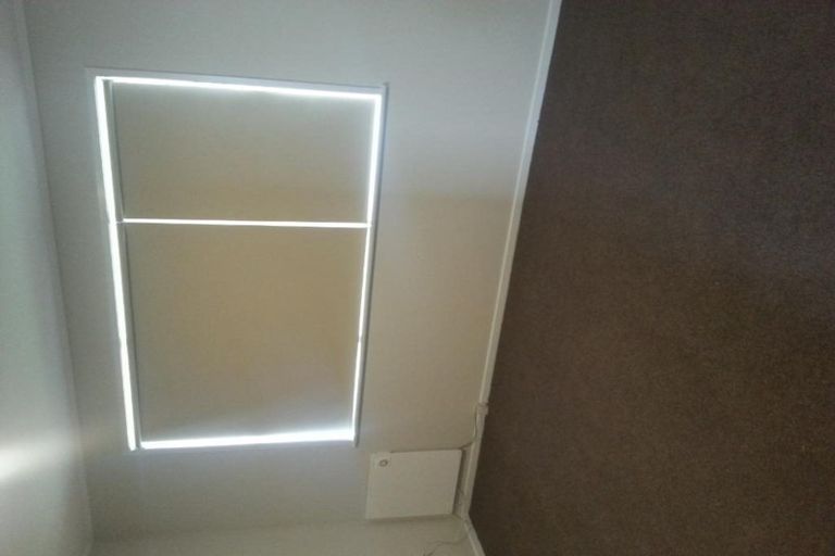 Photo of property in 8 President Avenue, Papakura, 2110