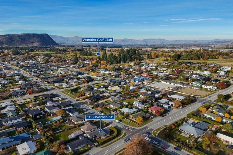 Photo of property in 165 Warren Street, Wanaka, 9305