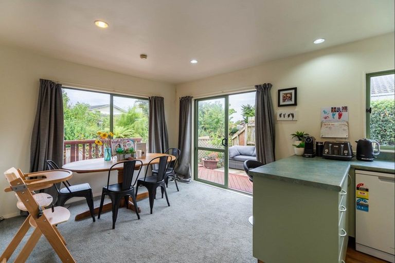 Photo of property in 74b Mazengarb Road, Paraparaumu Beach, Paraparaumu, 5032