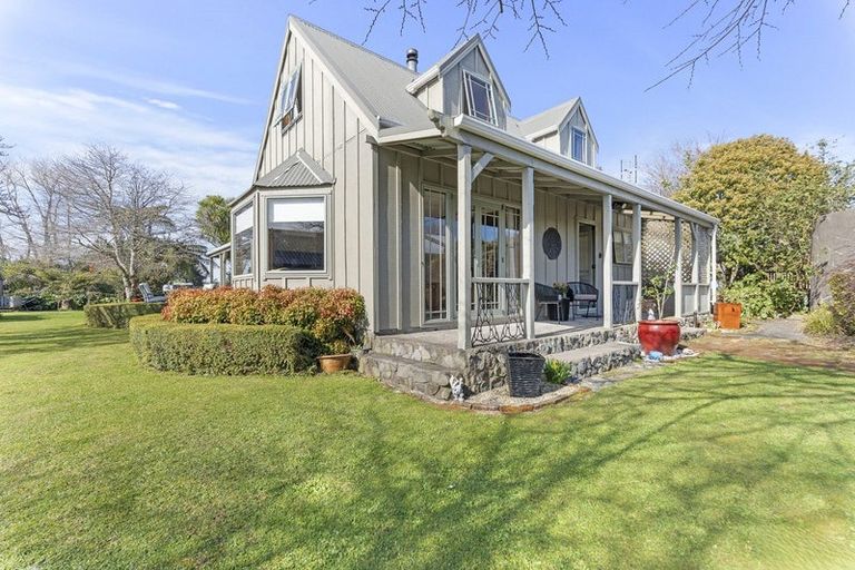 Photo of property in 5 Bosworth Street, Egmont Village, 4372