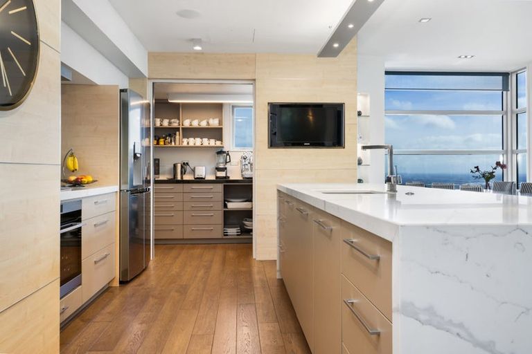 Photo of property in 9 Allom Lane, Cashmere, Christchurch, 8022