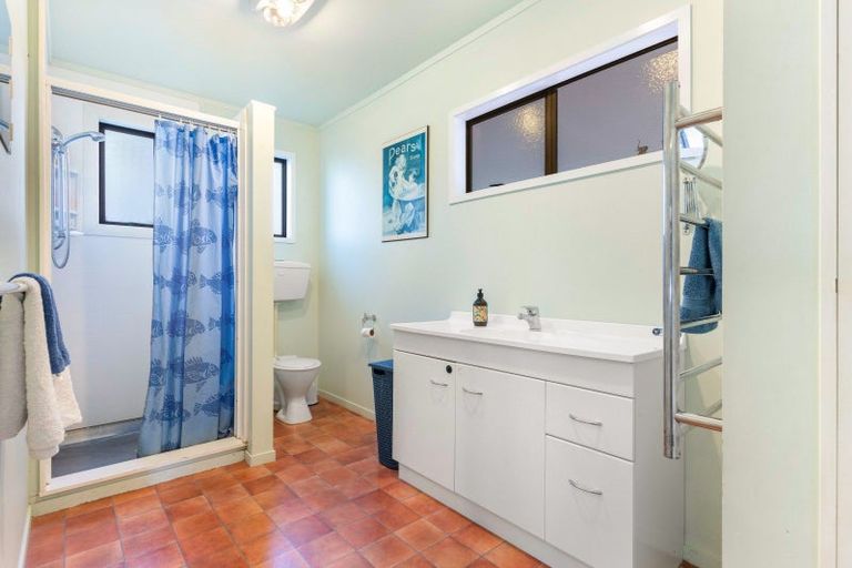 Photo of property in 307b Ocean Road, Whangamata, 3620