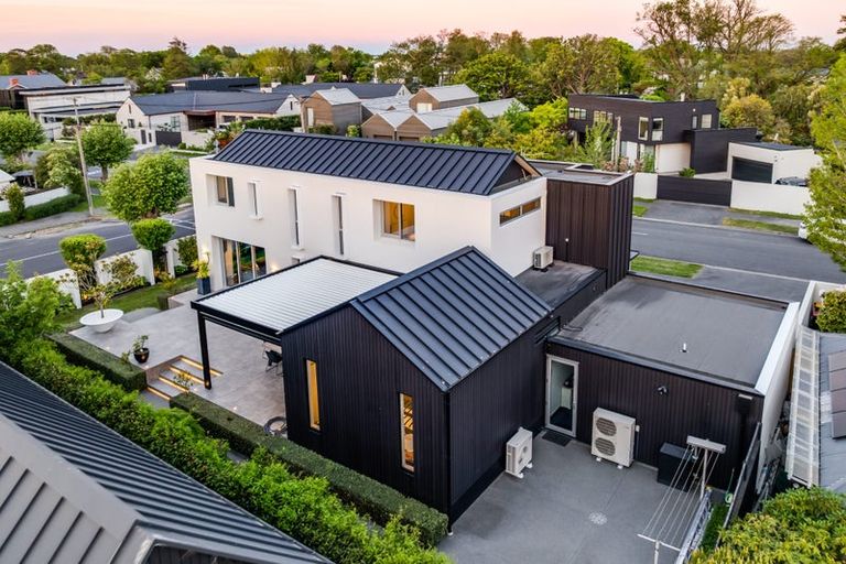 Photo of property in 57 Garden Road, Merivale, Christchurch, 8014