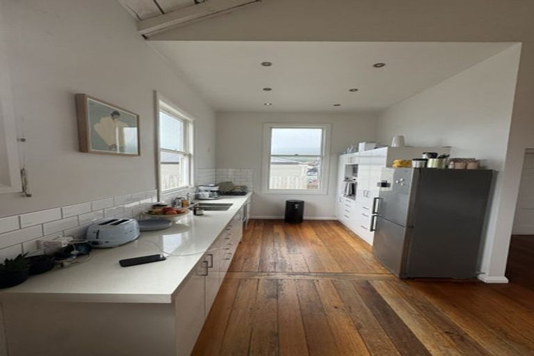 Photo of property in 14c Florence Street, Newtown, Wellington, 6021