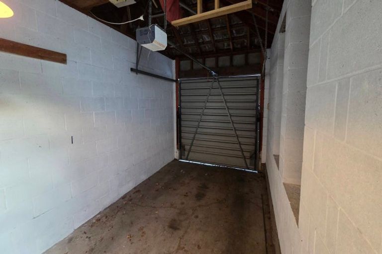 Photo of property in 2/18 Maidstone Road, Ilam, Christchurch, 8041